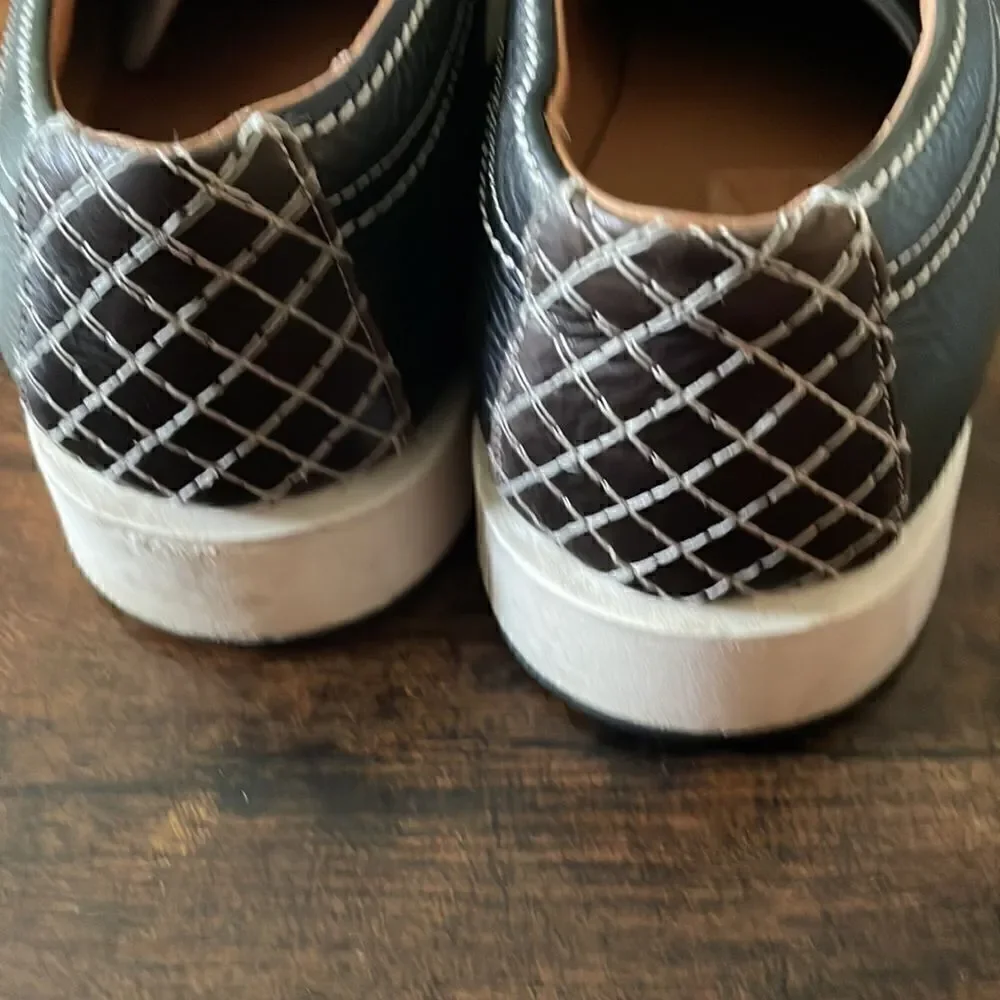 Bottega Veneta great preowned